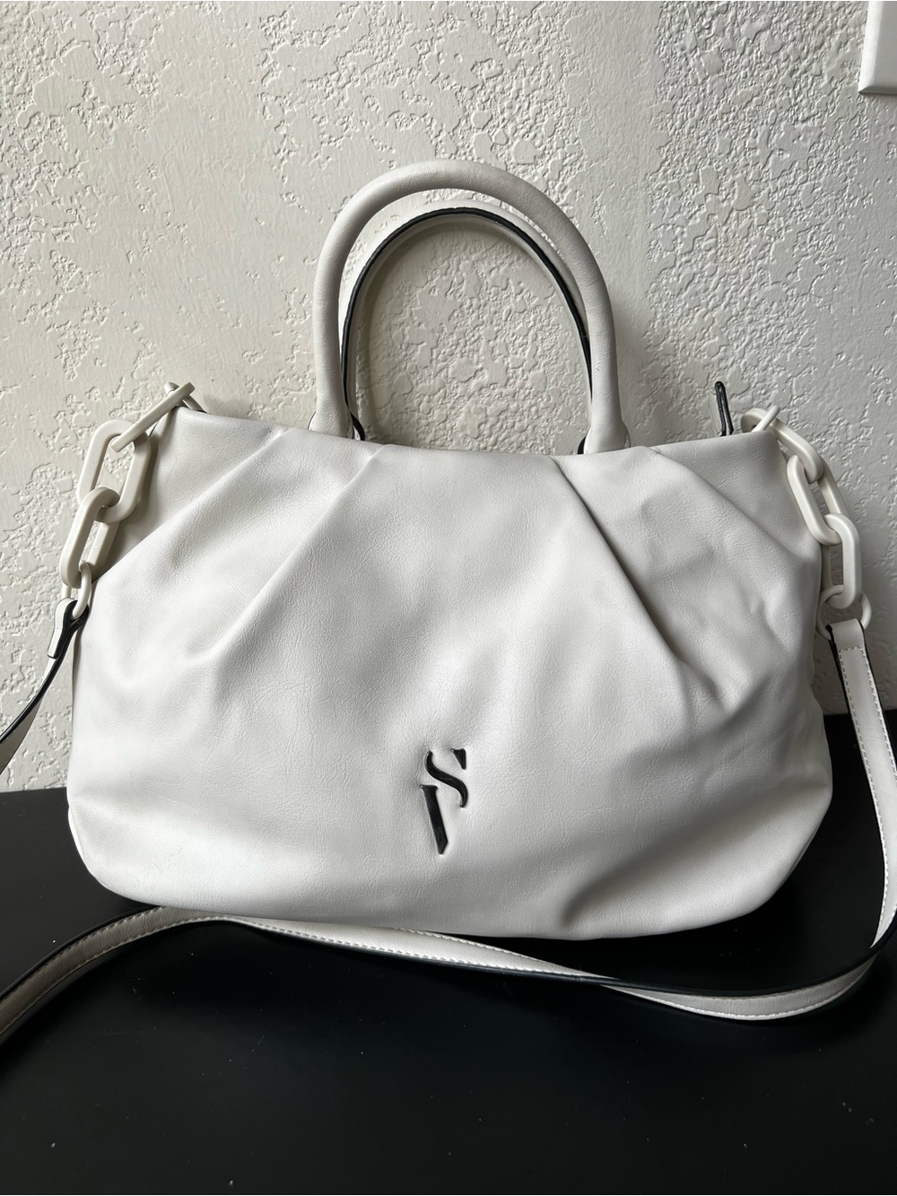 Simply Vera Vera Wang Loxley Satchel Bag – White Pleated Shoulder Tote Handbag